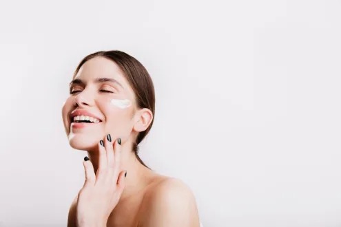 Tratamiento antiaging con aparatología médico-estética