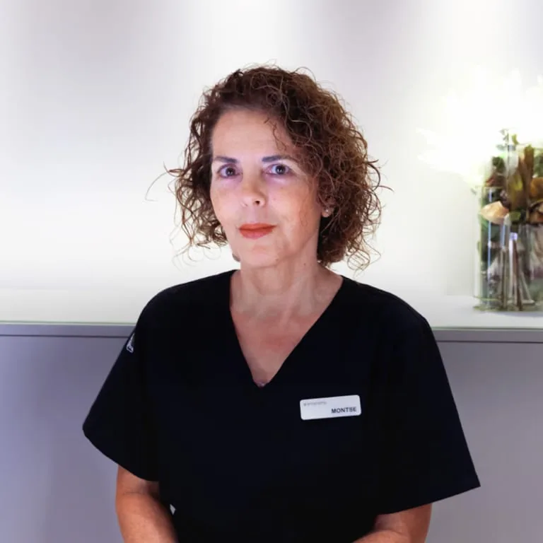 Montse, esteticista en amarama